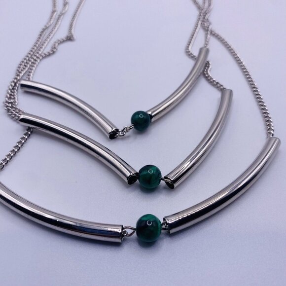 Aura Green Bead Silver Tone Necklace 16” - Picture 4 of 4